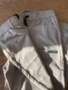 Pantalon « Milo», en réalité « Spo HLFGHR »